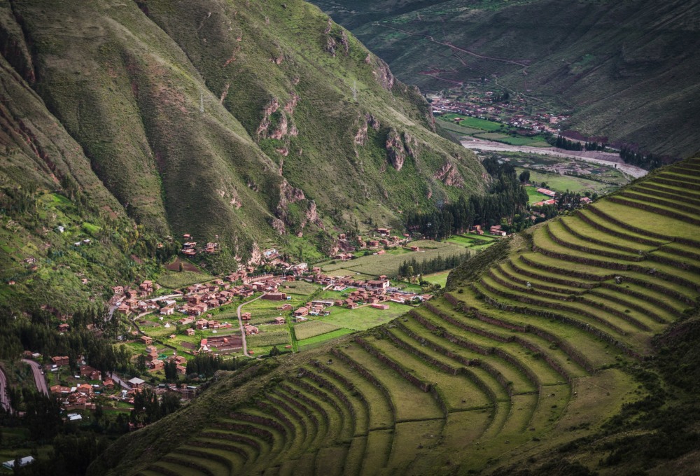 Weiterflug von Lima nach Cusco & Fahrt ins Heilige Tal der Inkas nach Pisac (2.972 m)